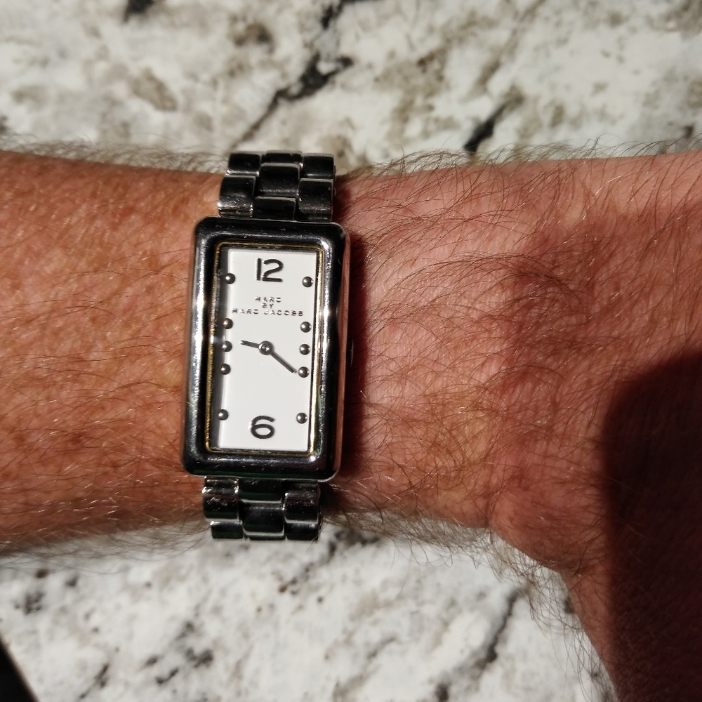 🔥Women's Marc by Marc Jacobs Watch🔥 - Picture 4 of 5